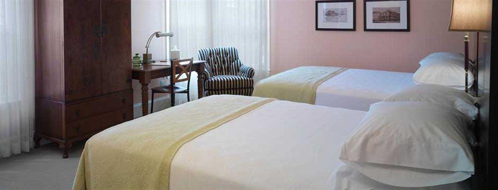 Beach Spa Bed & Breakfast เวอร์จิเนียบีช ภายนอก รูปภาพ