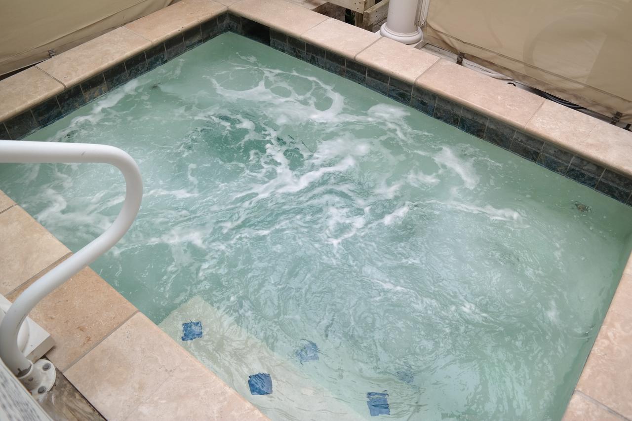 Beach Spa Bed & Breakfast เวอร์จิเนียบีช ภายนอก รูปภาพ