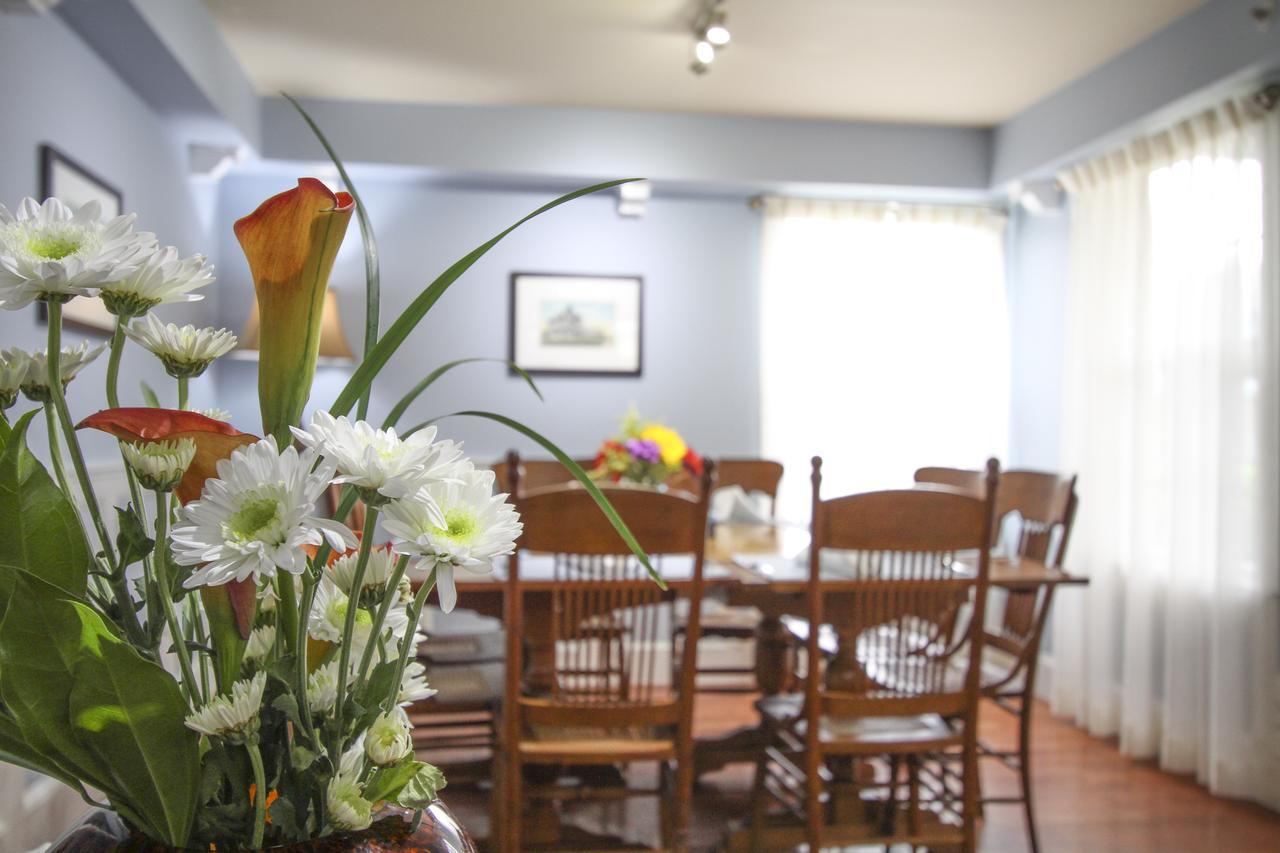 Beach Spa Bed & Breakfast เวอร์จิเนียบีช ภายนอก รูปภาพ