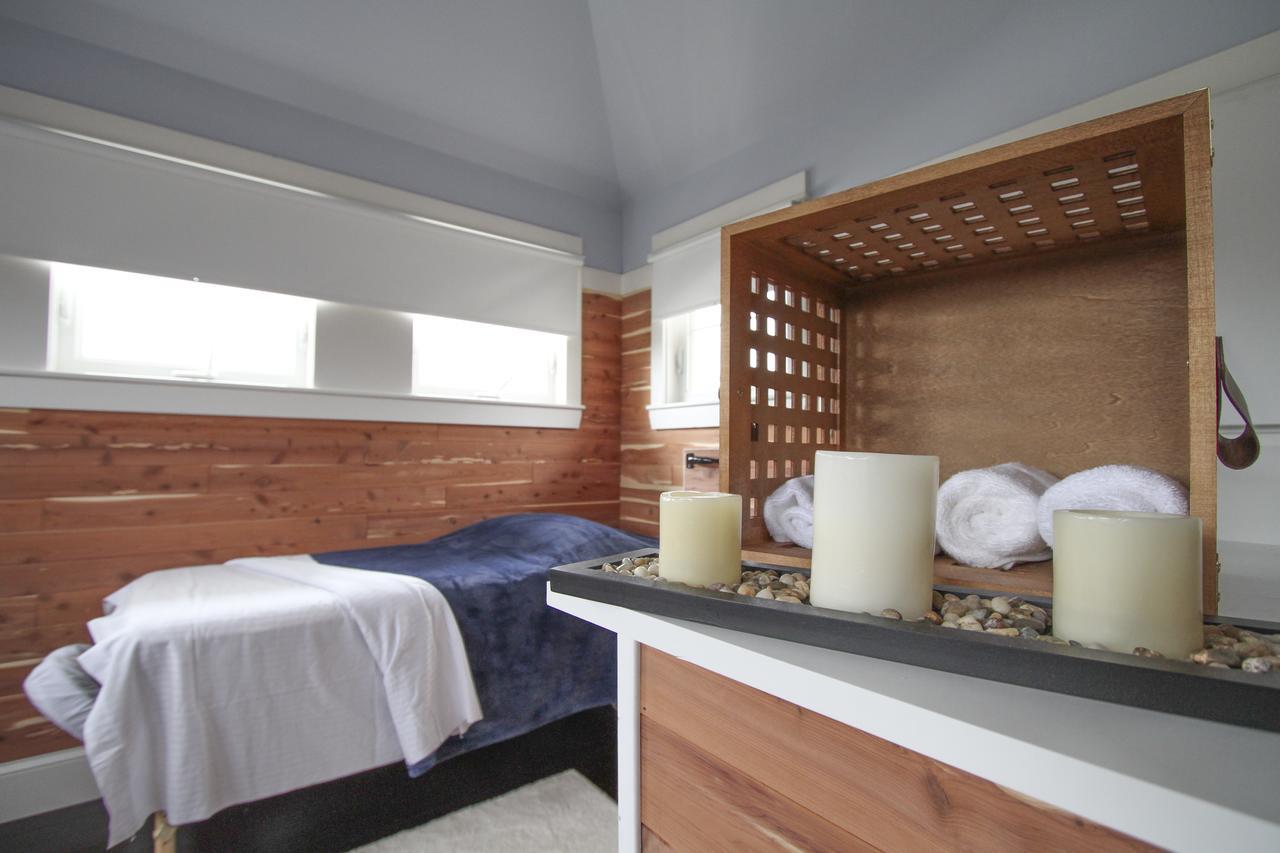 Beach Spa Bed & Breakfast เวอร์จิเนียบีช ภายนอก รูปภาพ