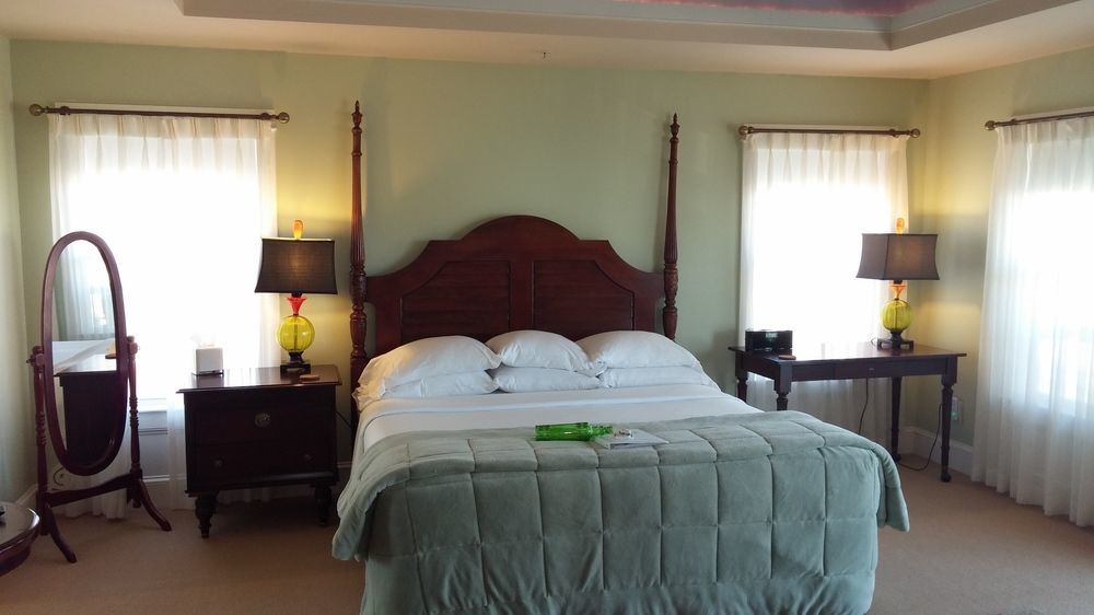 Beach Spa Bed & Breakfast เวอร์จิเนียบีช ภายนอก รูปภาพ