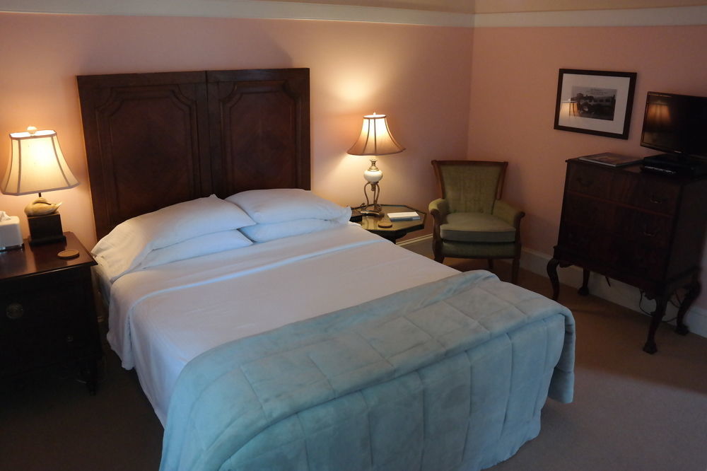 Beach Spa Bed & Breakfast เวอร์จิเนียบีช ภายนอก รูปภาพ