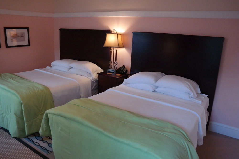Beach Spa Bed & Breakfast เวอร์จิเนียบีช ภายนอก รูปภาพ